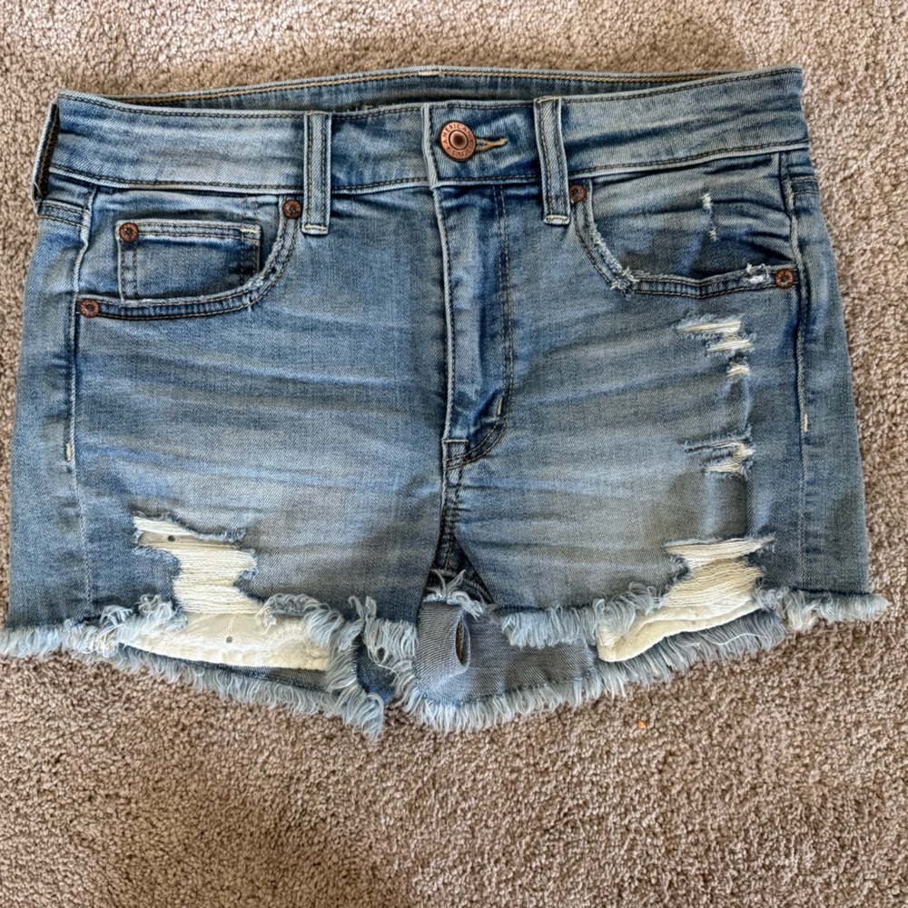 NWT American Eagle Outfitters Blue Distressed Stretch Jean Shorts